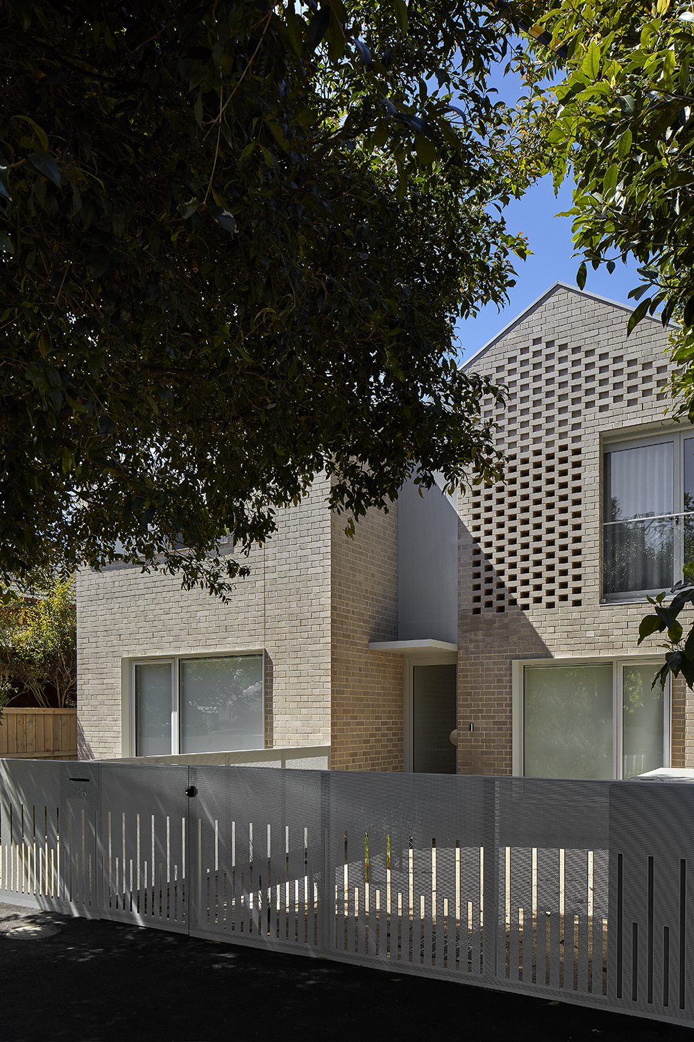 Front facade hit and miss brick pattern