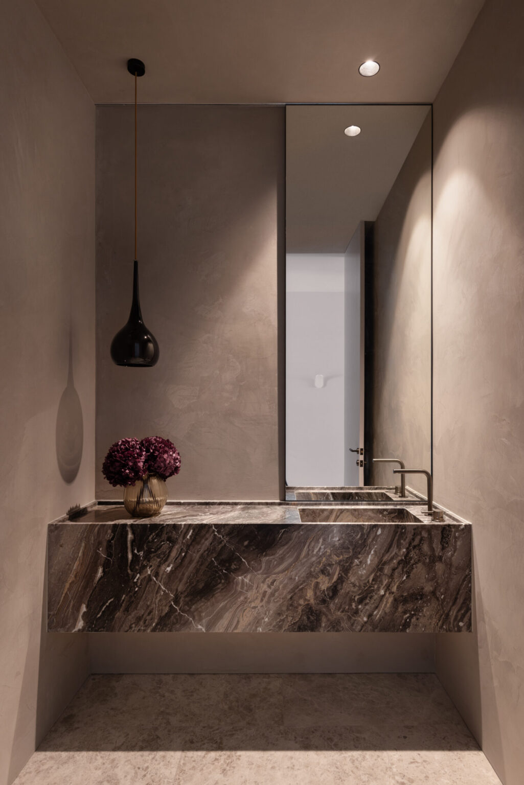 Custom Luxury Home Builder